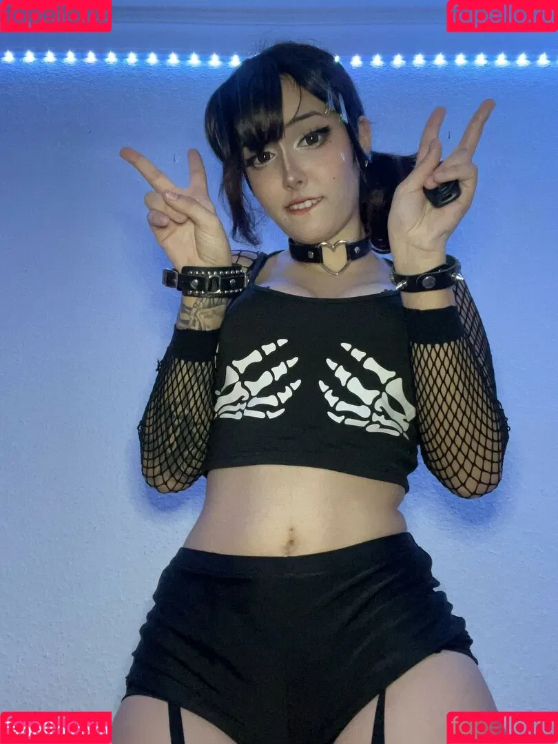 Nyukix / nyukix_ / omgcosplay Onlyfans Photo Gallery 