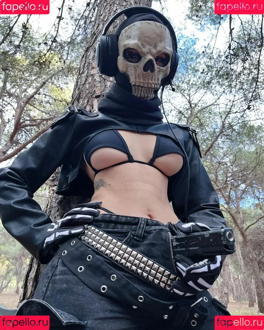 Nyukix / nyukix_ / omgcosplay Onlyfans Photo Gallery 