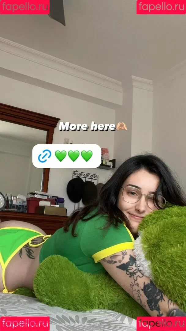 Nyukix / nyukix_ / omgcosplay Onlyfans Photo Gallery 