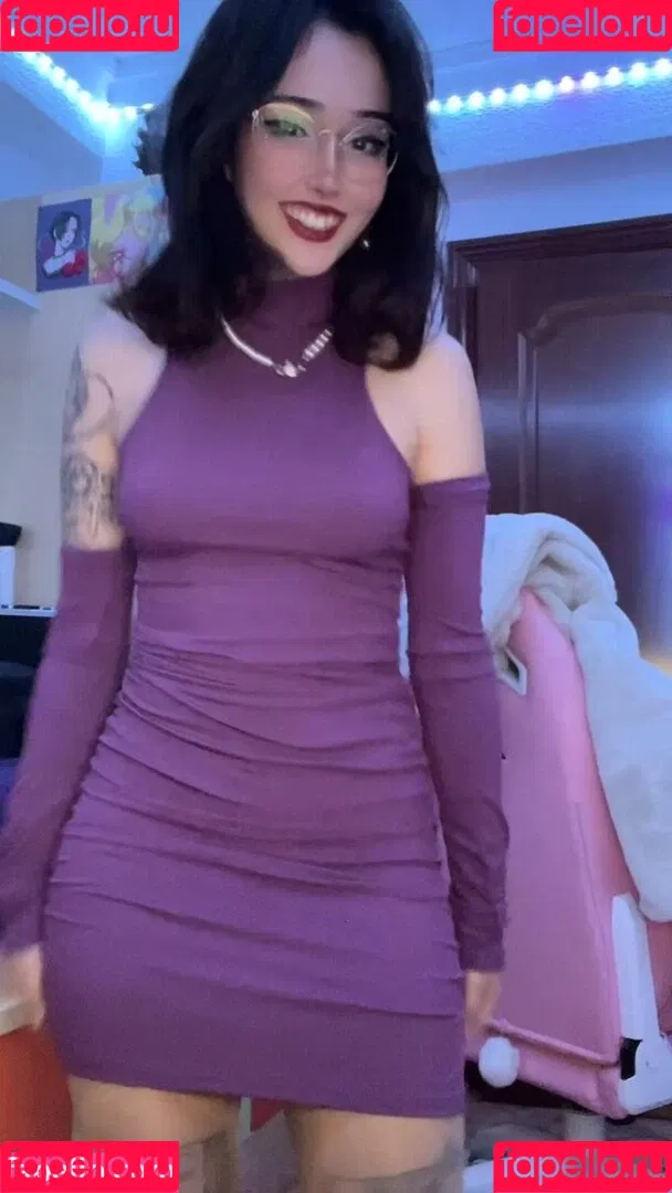 Nyukix / nyukix_ / omgcosplay Onlyfans Photo Gallery 