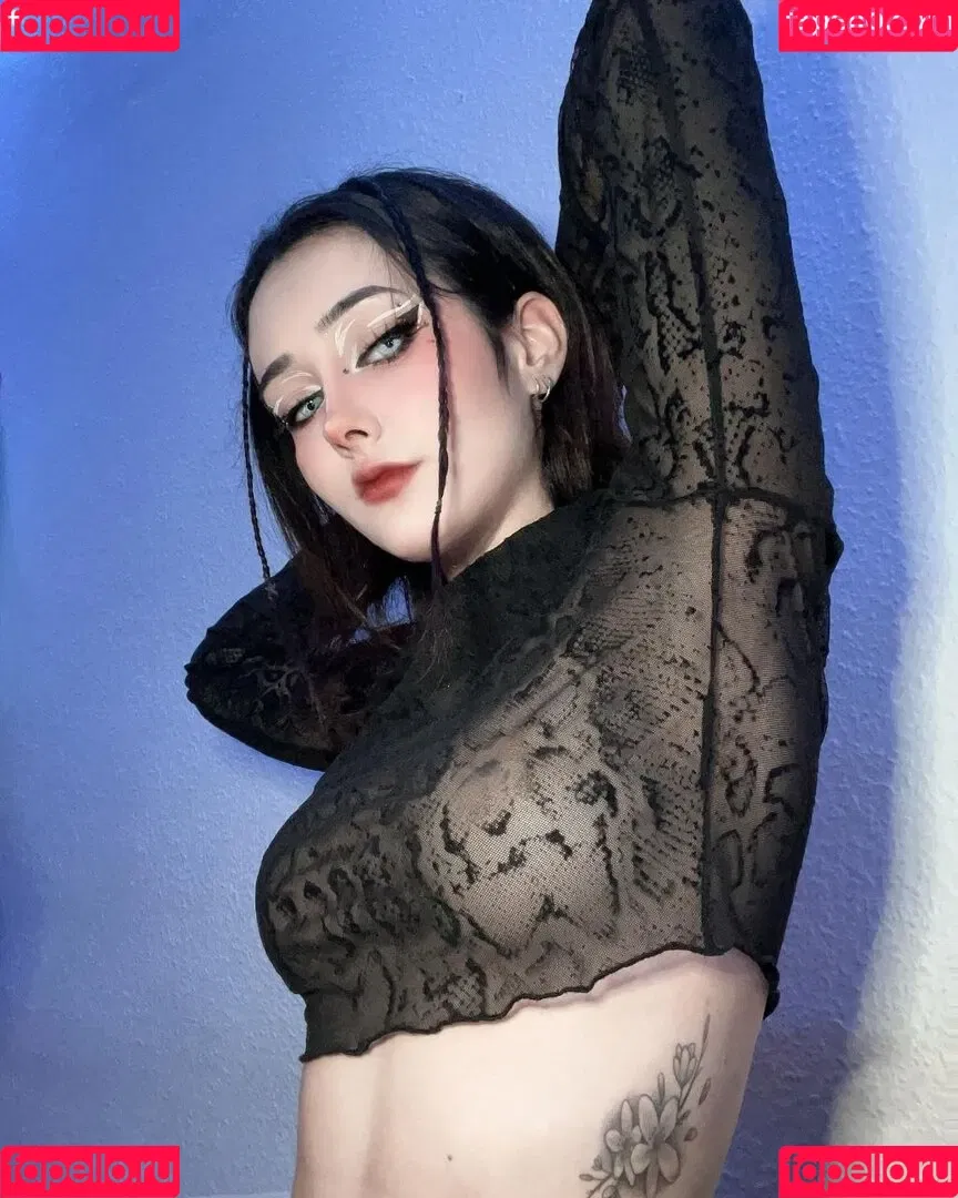 Nyukix / nyukix_ / omgcosplay Onlyfans Photo Gallery 