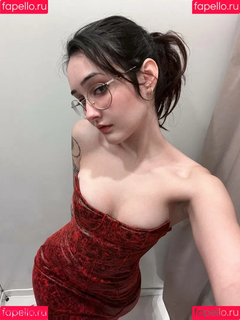 Nyukix / nyukix_ / omgcosplay Onlyfans Photo Gallery 