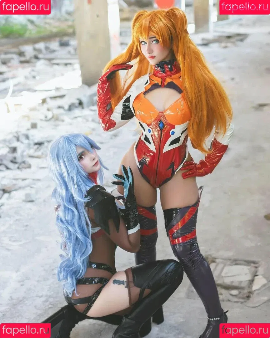 Nyukix / nyukix_ / omgcosplay Onlyfans Photo Gallery 