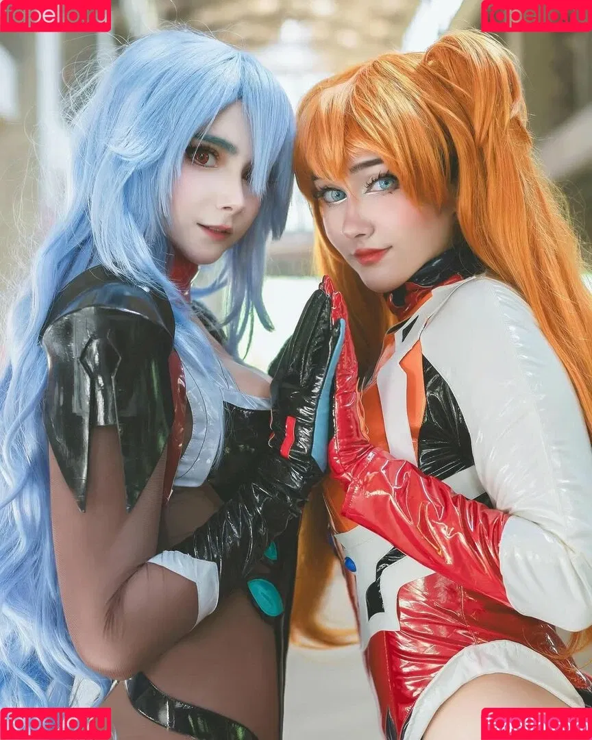 Nyukix / nyukix_ / omgcosplay Onlyfans Photo Gallery 