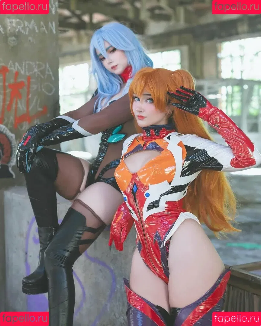 Nyukix / nyukix_ / omgcosplay Onlyfans Photo Gallery 