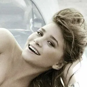 Ashley Olsen / ashleigholsen / ashleyolsens Onlyfans Photo Gallery 