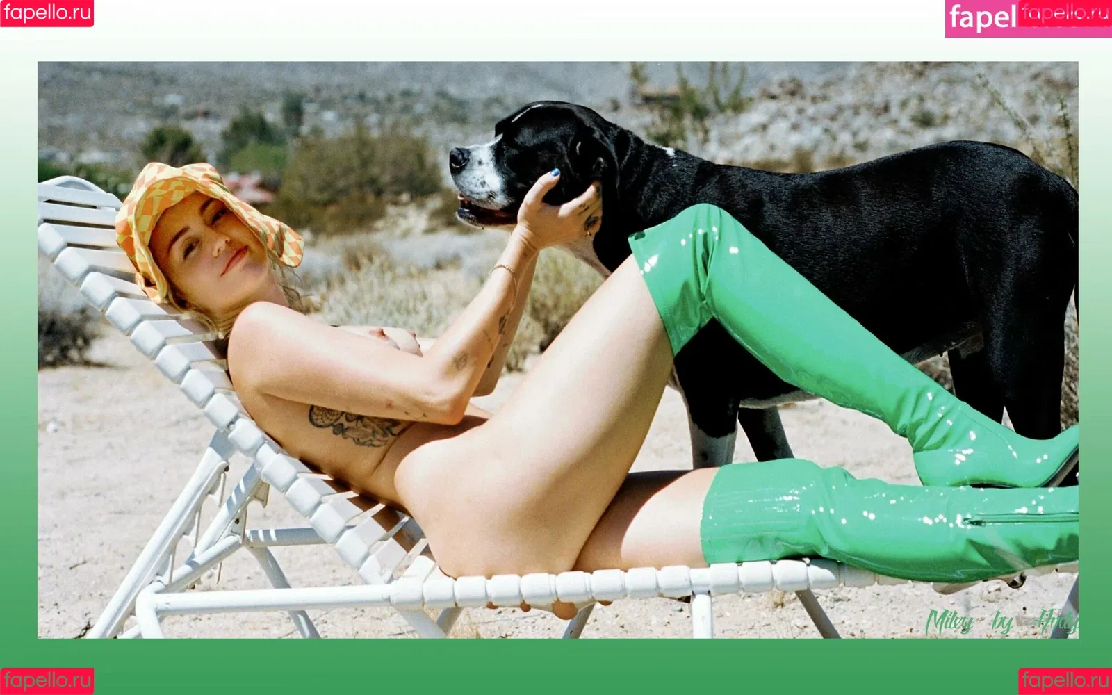 Miley Cyrus / MileyCyrus Onlyfans Photo Gallery 