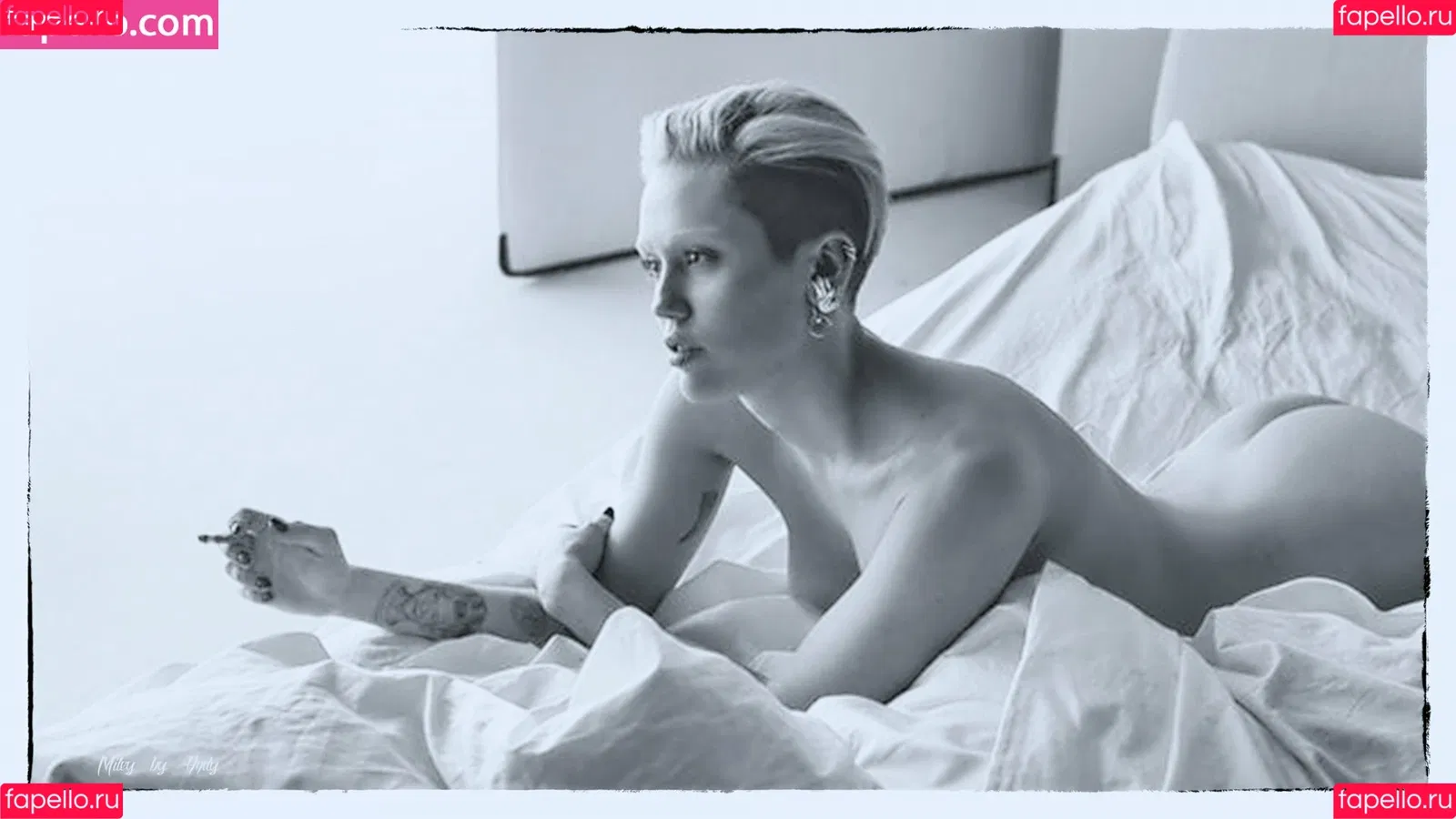 Miley Cyrus / MileyCyrus Onlyfans Photo Gallery 