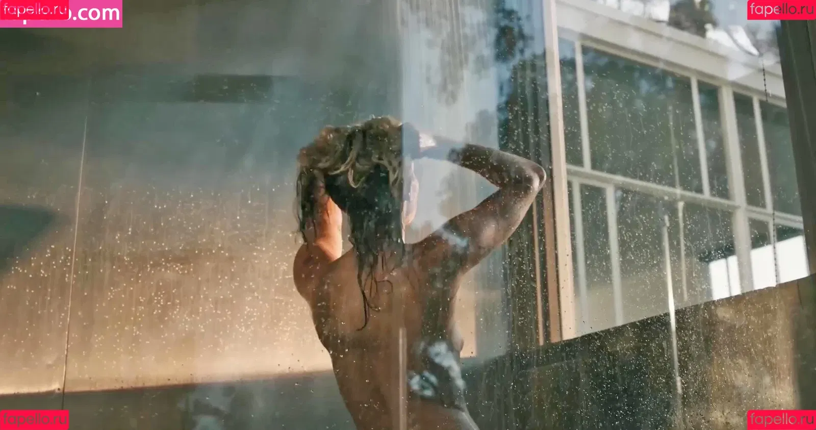 Miley Cyrus / MileyCyrus Onlyfans Photo Gallery 