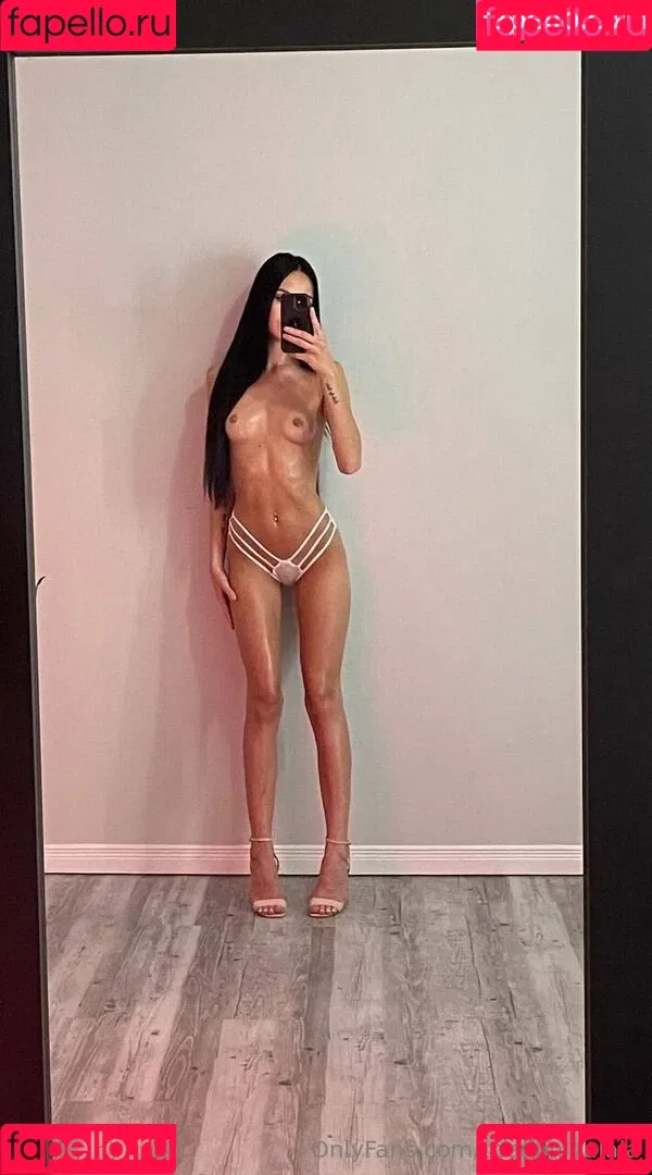 alaia / theeonlyalaia / theeonlyalaiaa Onlyfans Photo Gallery 