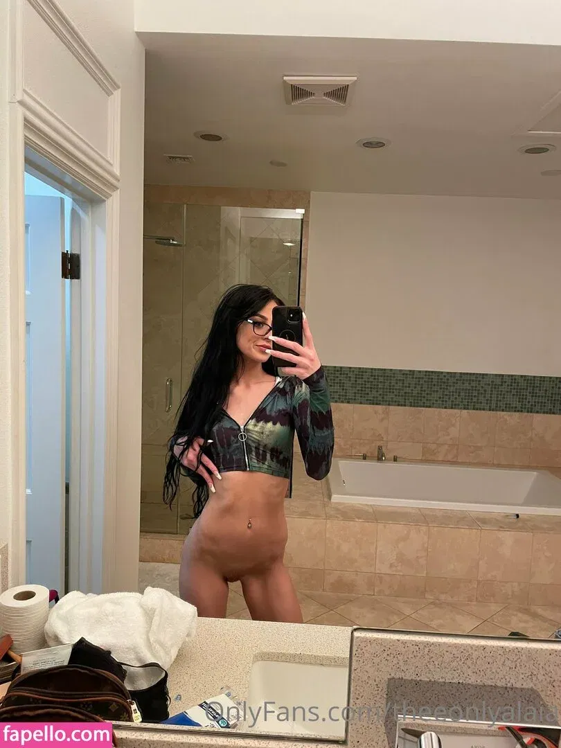 alaia / theeonlyalaia / theeonlyalaiaa Onlyfans Photo Gallery 