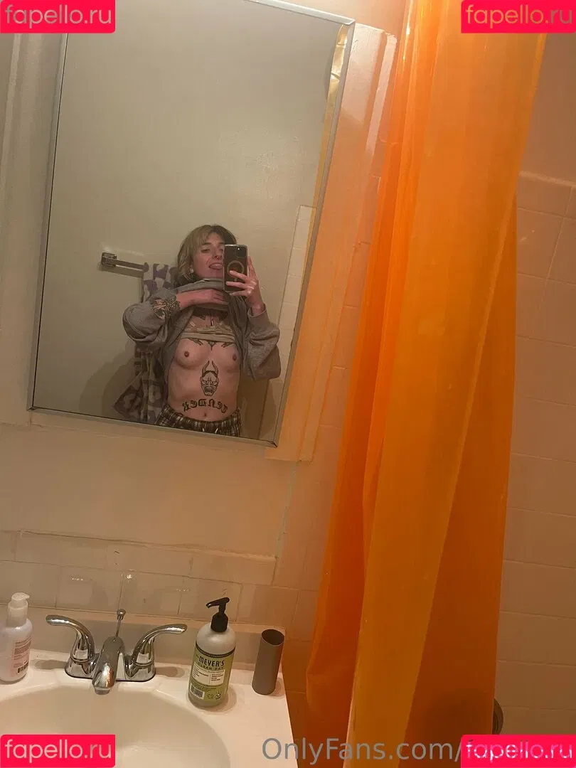 Own_Practice_8161 / ratxgurl / u Onlyfans Photo Gallery 