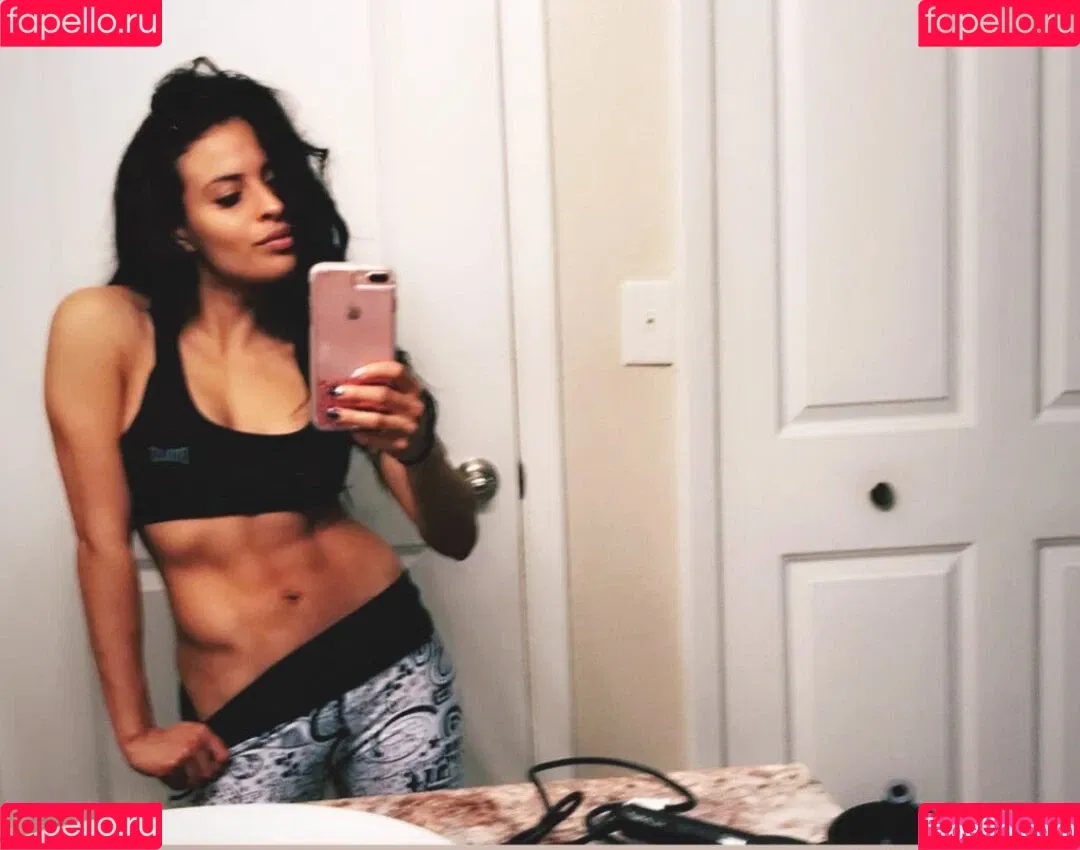 / Thea Trinidad / Zelina Vega / zelinavegawwe Onlyfans Photo Gallery 