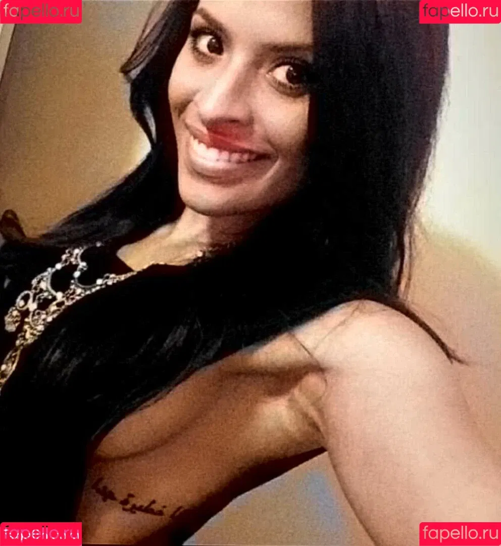 / Thea Trinidad / Zelina Vega / zelinavegawwe Onlyfans Photo Gallery 