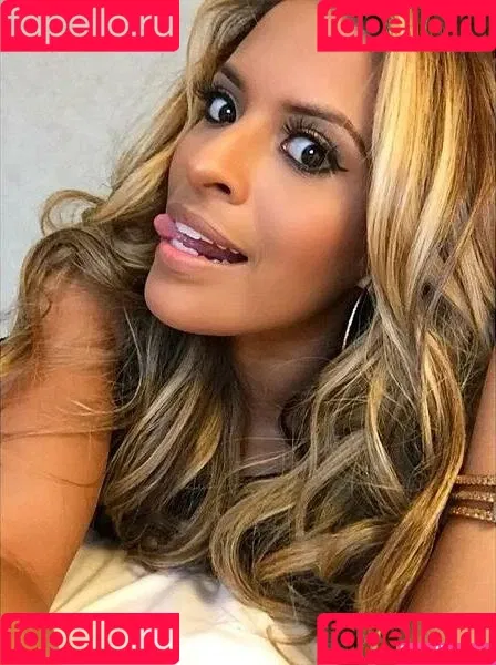 / Thea Trinidad / Zelina Vega / zelinavegawwe Onlyfans Photo Gallery 