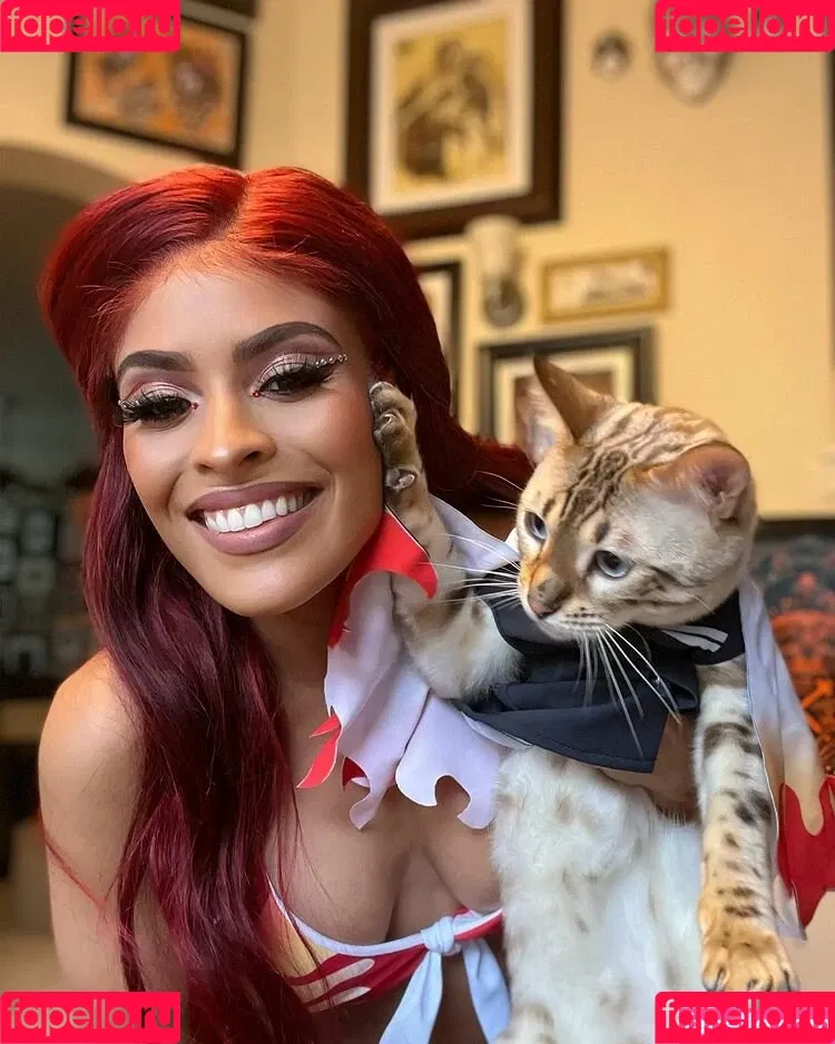 / Thea Trinidad / Zelina Vega / zelinavegawwe Onlyfans Photo Gallery 