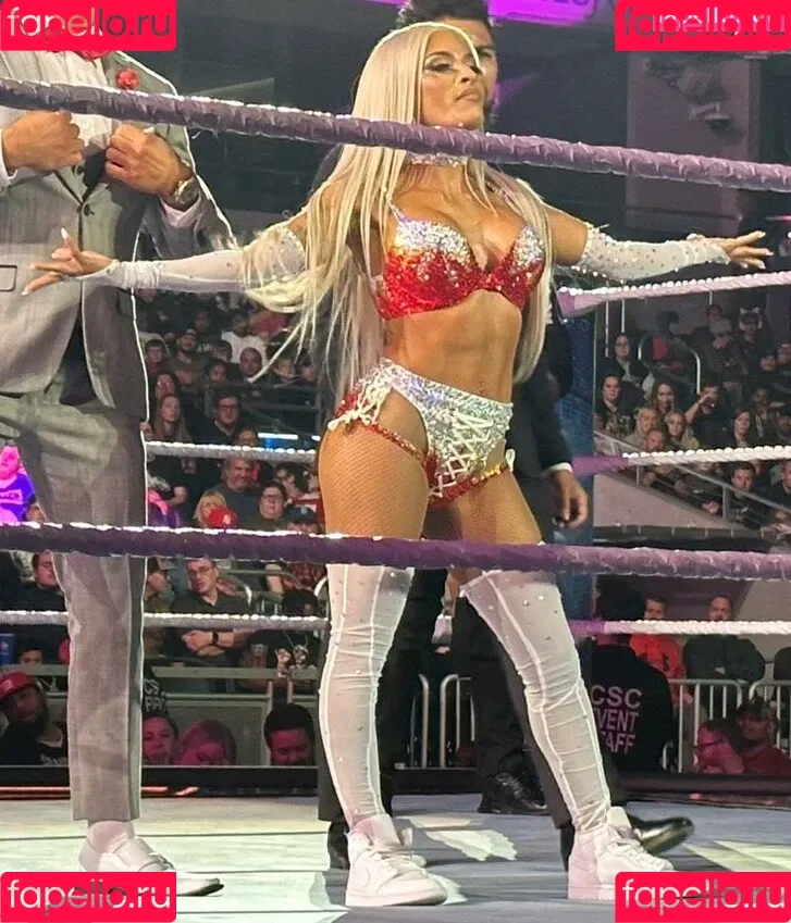 / Thea Trinidad / Zelina Vega / zelinavegawwe Onlyfans Photo Gallery 