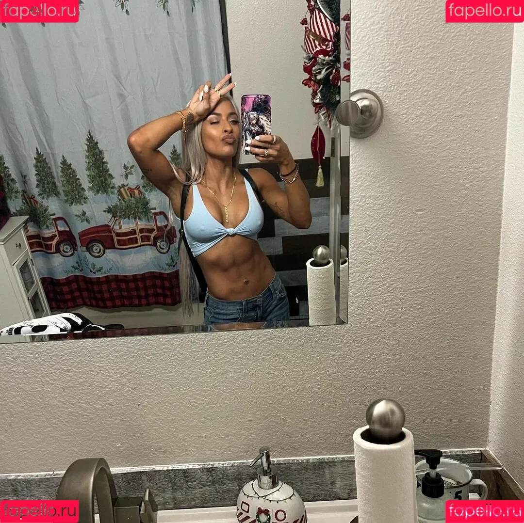 / Thea Trinidad / Zelina Vega / zelinavegawwe Onlyfans Photo Gallery 