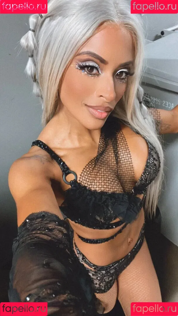 / Thea Trinidad / Zelina Vega / zelinavegawwe Onlyfans Photo Gallery 
