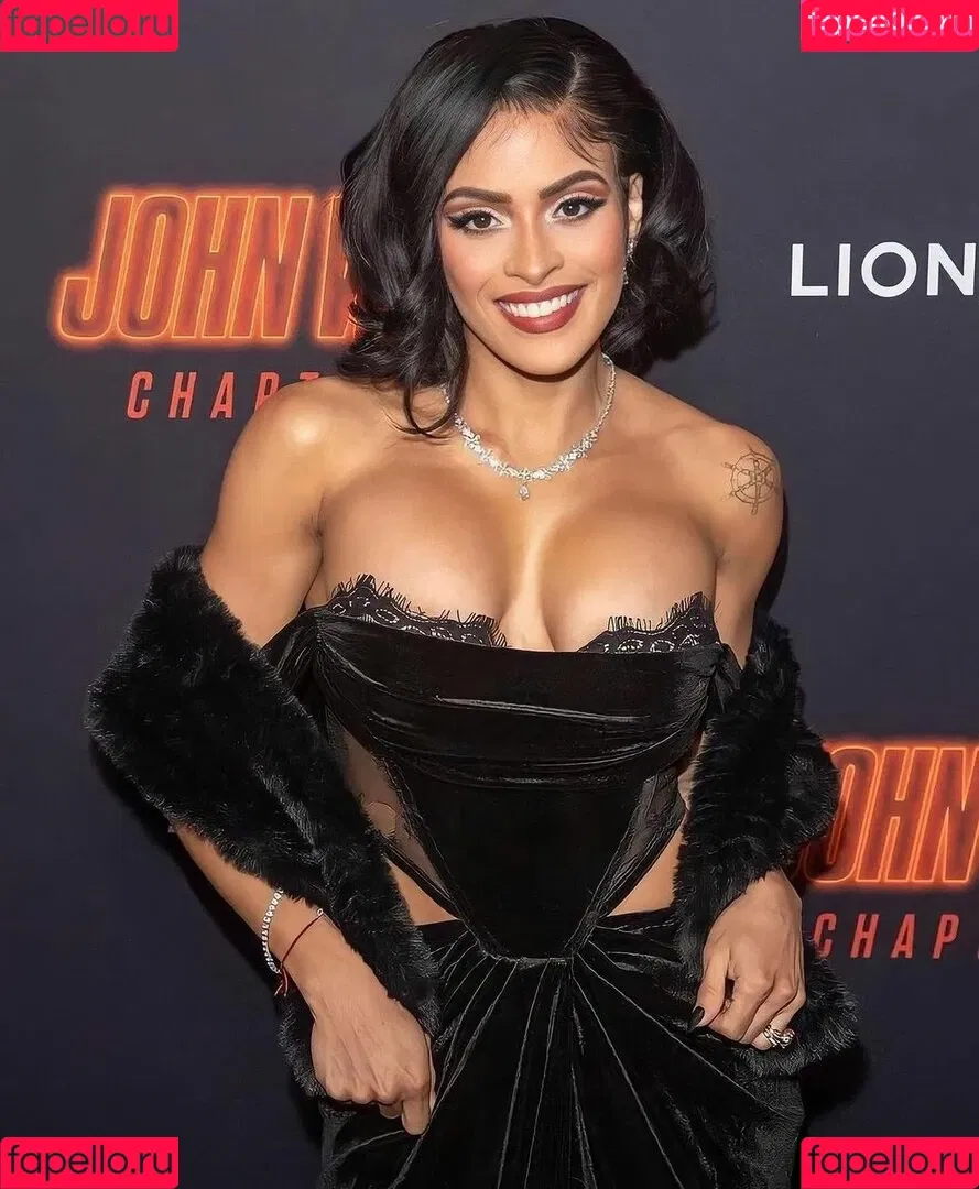 / Thea Trinidad / Zelina Vega / zelinavegawwe Onlyfans Photo Gallery 
