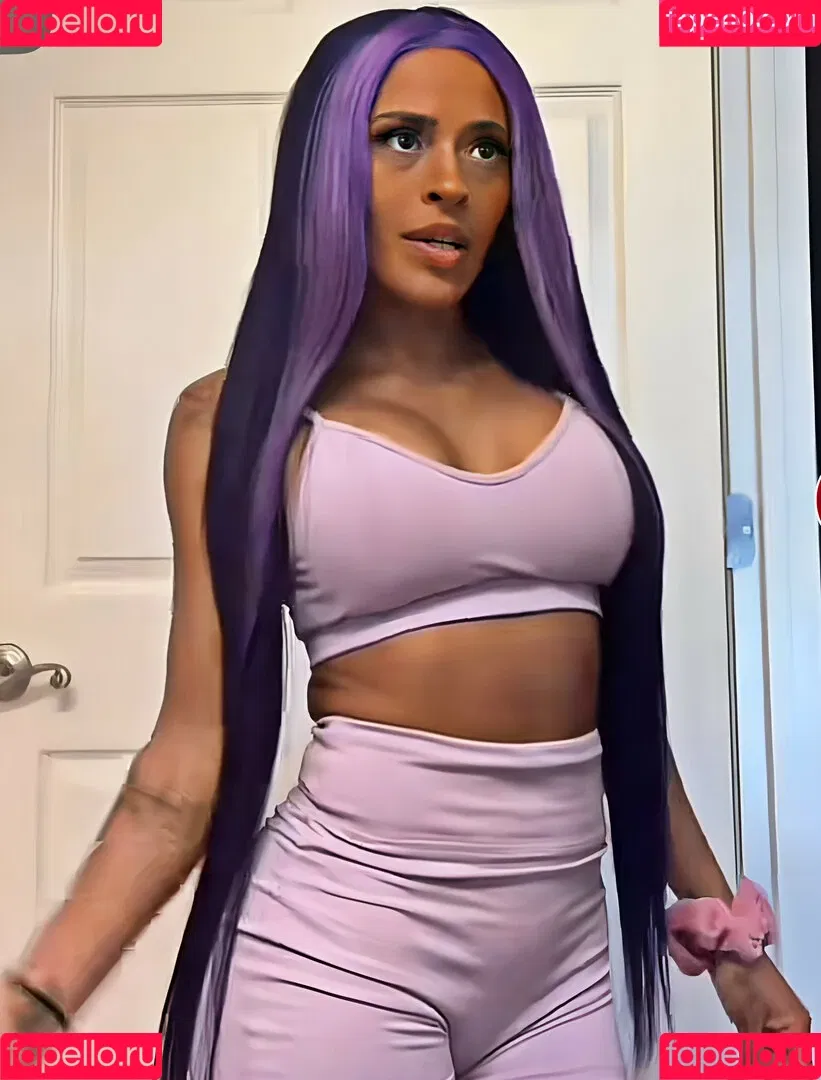 / Thea Trinidad / Zelina Vega / zelinavegawwe Onlyfans Photo Gallery 