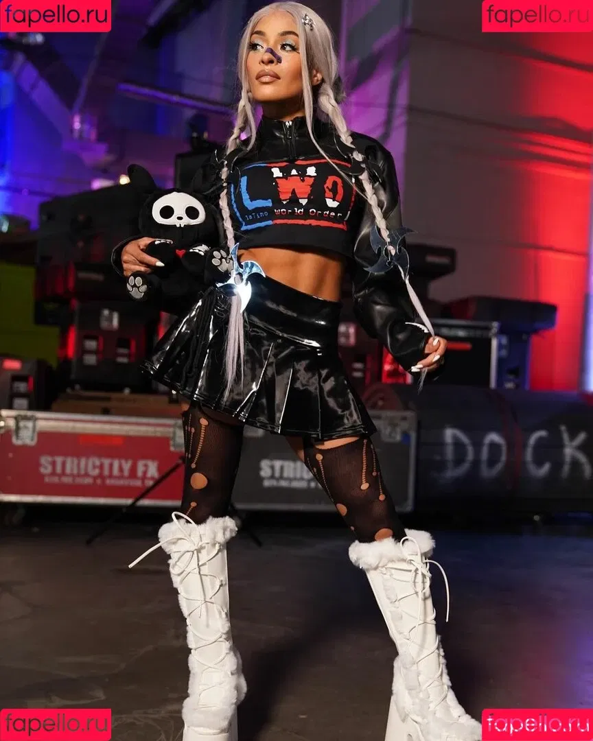 / Thea Trinidad / Zelina Vega / zelinavegawwe Onlyfans Photo Gallery 