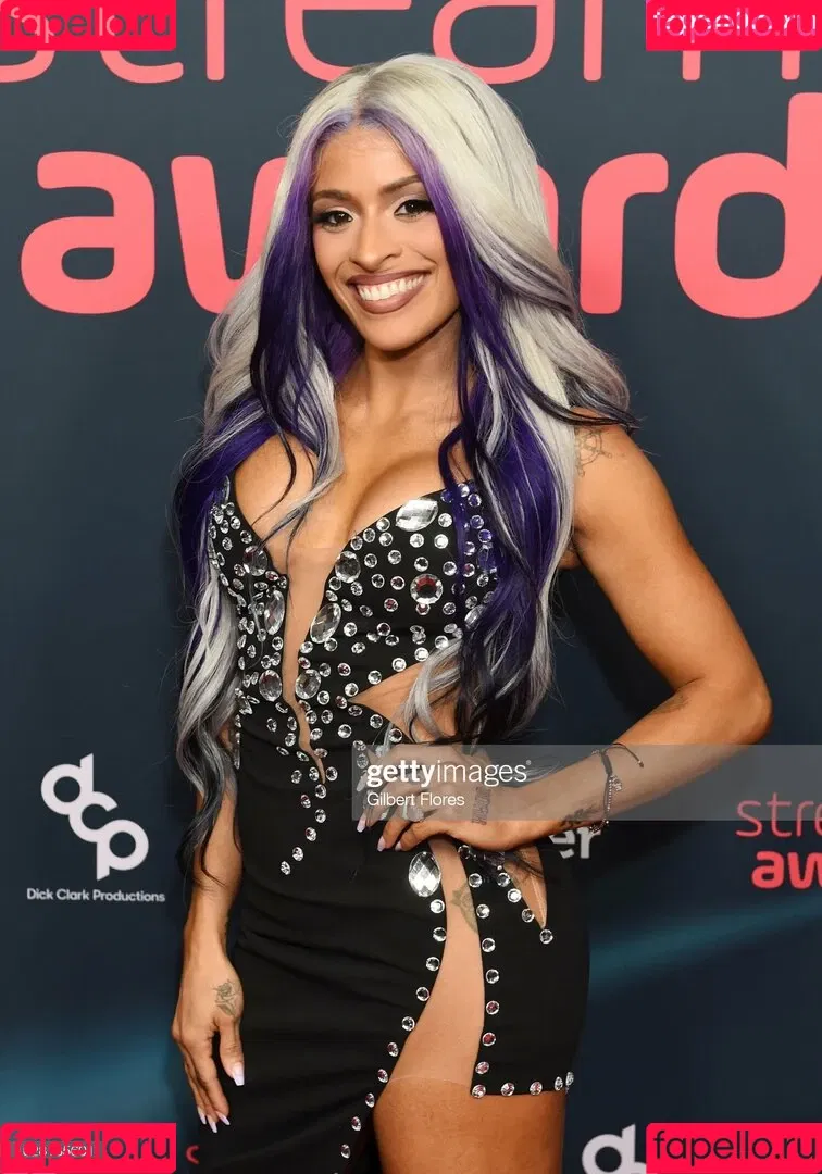 / Thea Trinidad / Zelina Vega / zelinavegawwe Onlyfans Photo Gallery 