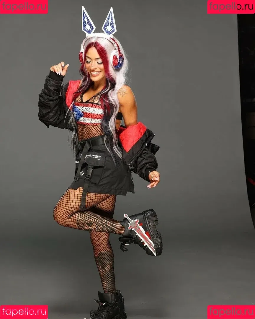 / Thea Trinidad / Zelina Vega / zelinavegawwe Onlyfans Photo Gallery 