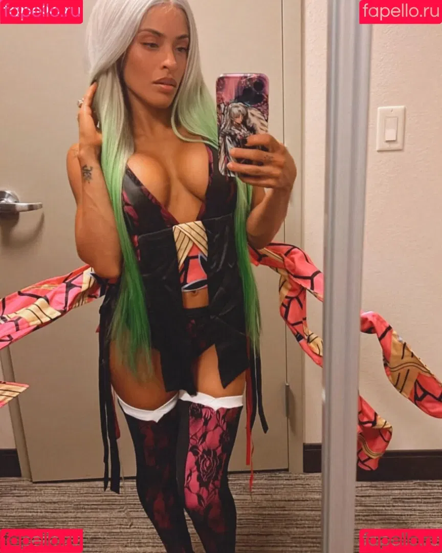 / Thea Trinidad / Zelina Vega / zelinavegawwe Onlyfans Photo Gallery 