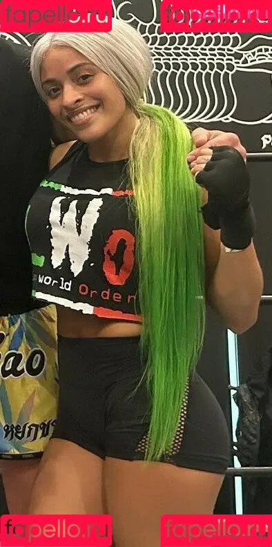 / Thea Trinidad / Zelina Vega / zelinavegawwe Onlyfans Photo Gallery 