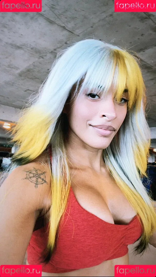 / Thea Trinidad / Zelina Vega / zelinavegawwe Onlyfans Photo Gallery 