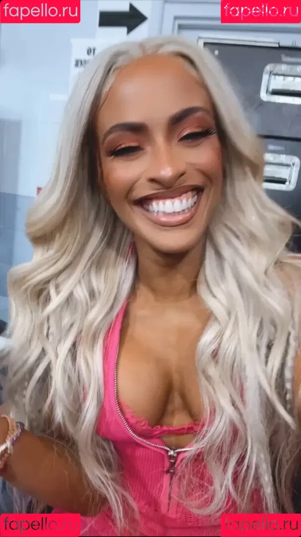 / Thea Trinidad / Zelina Vega / zelinavegawwe Onlyfans Photo Gallery 