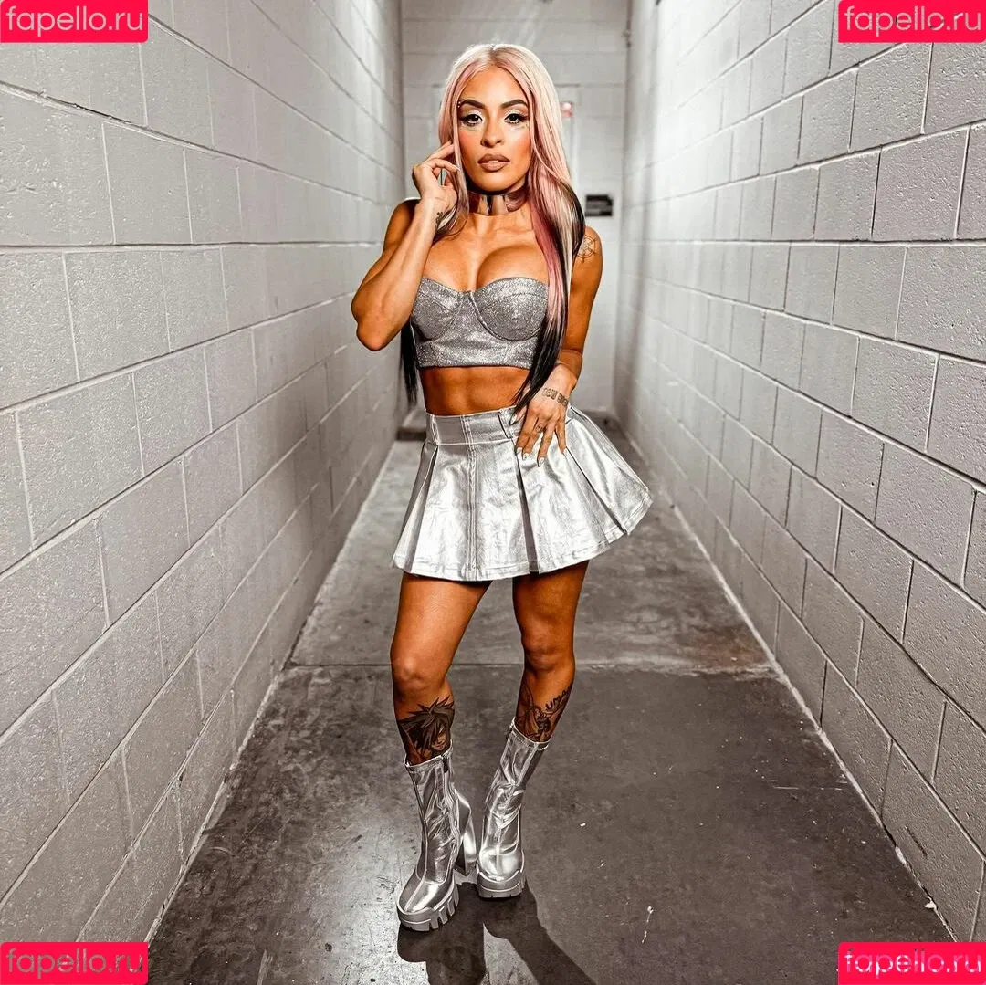 / Thea Trinidad / Zelina Vega / zelinavegawwe Onlyfans Photo Gallery 