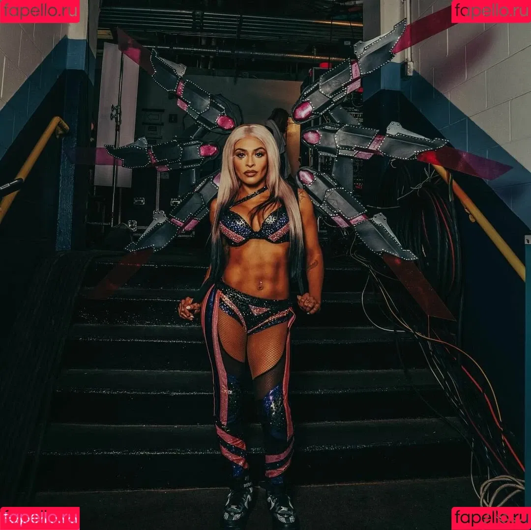 / Thea Trinidad / Zelina Vega / zelinavegawwe Onlyfans Photo Gallery 