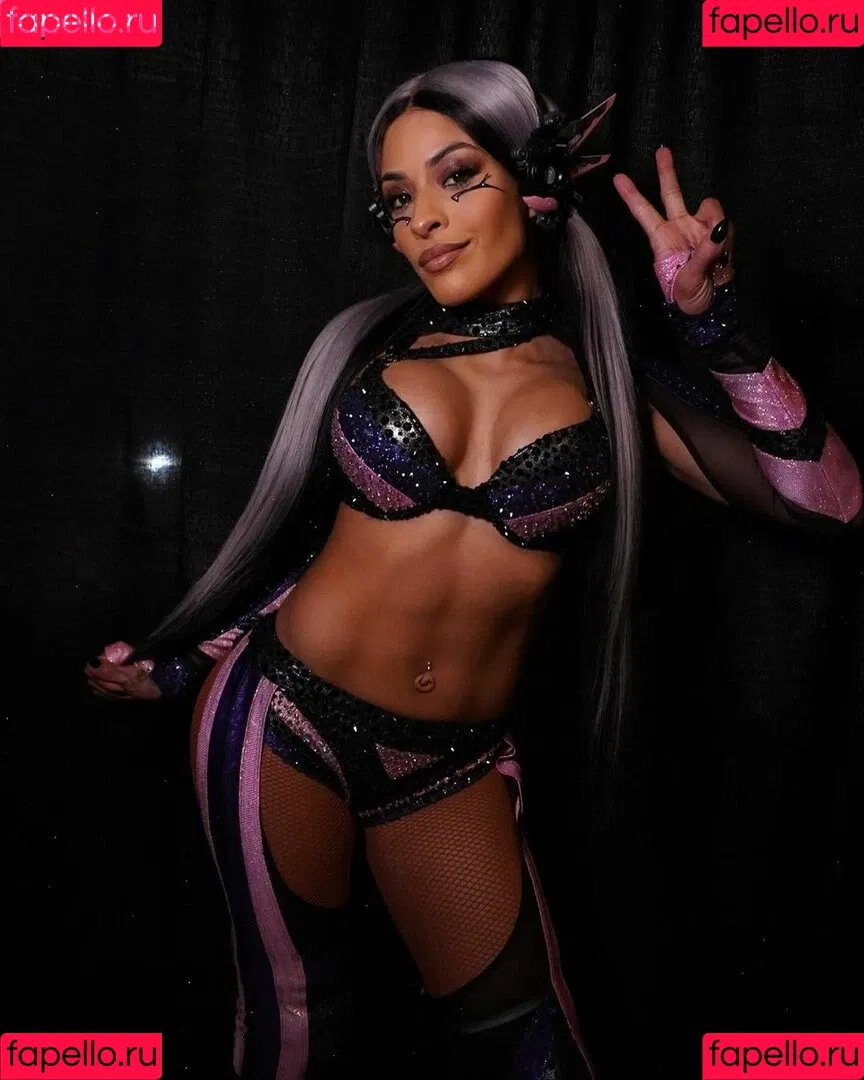 / Thea Trinidad / Zelina Vega / zelinavegawwe Onlyfans Photo Gallery 