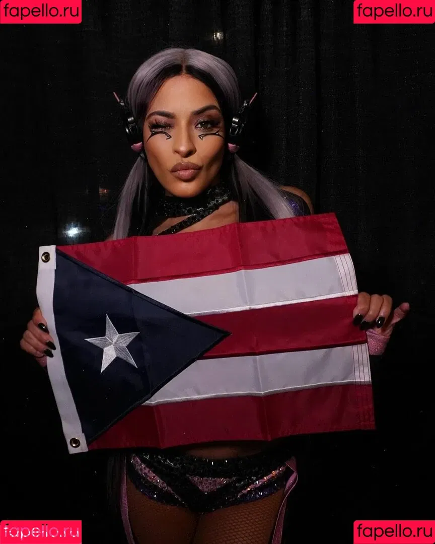 / Thea Trinidad / Zelina Vega / zelinavegawwe Onlyfans Photo Gallery 