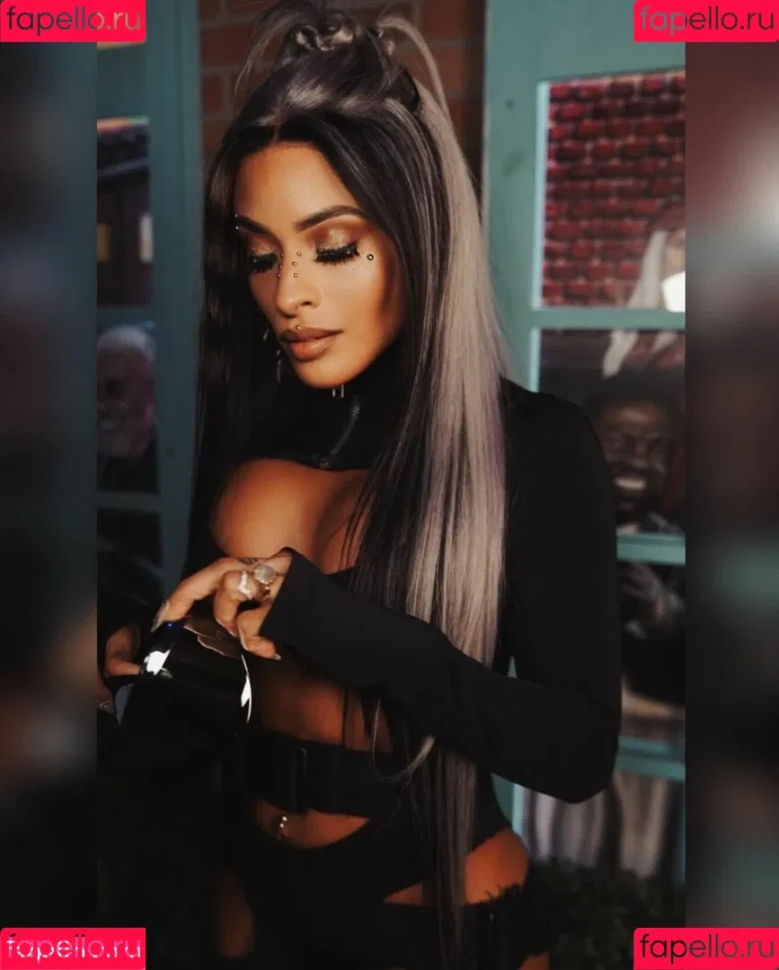 / Thea Trinidad / Zelina Vega / zelinavegawwe Onlyfans Photo Gallery 