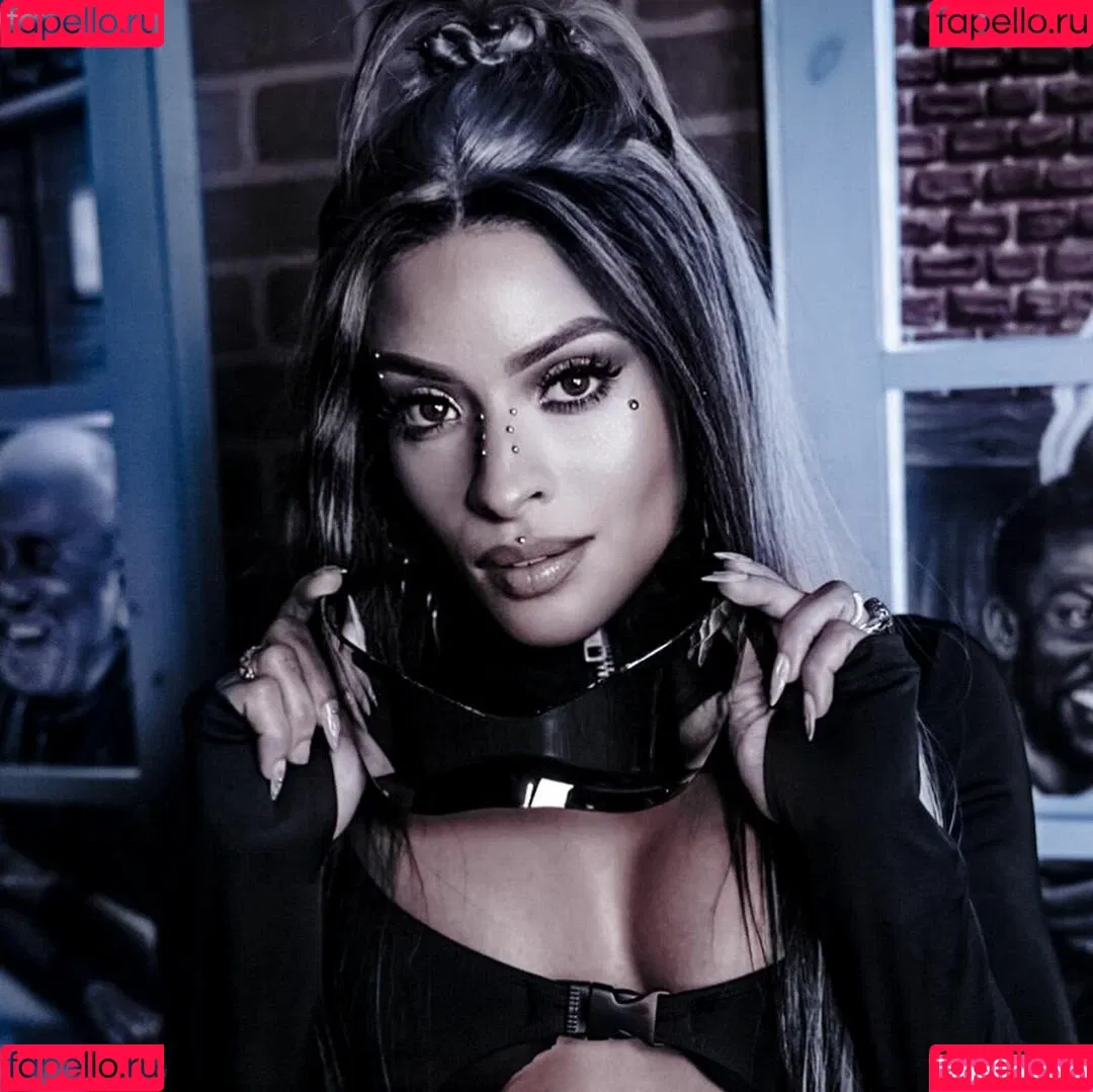 / Thea Trinidad / Zelina Vega / zelinavegawwe Onlyfans Photo Gallery 