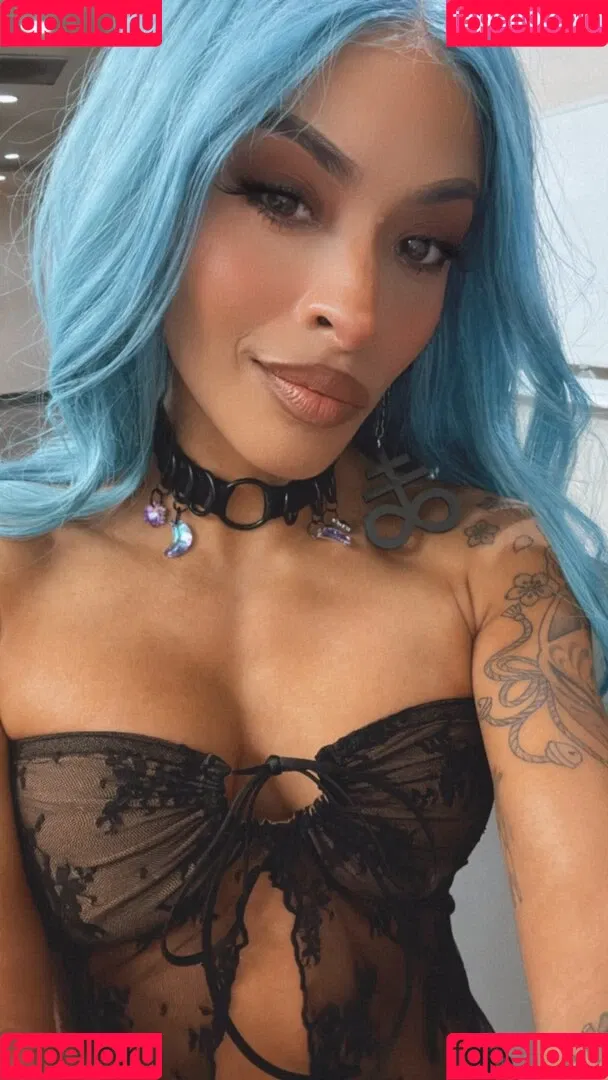/ Thea Trinidad / Zelina Vega / zelinavegawwe Onlyfans Photo Gallery 