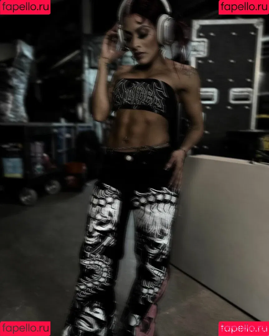 / Thea Trinidad / Zelina Vega / zelinavegawwe Onlyfans Photo Gallery 