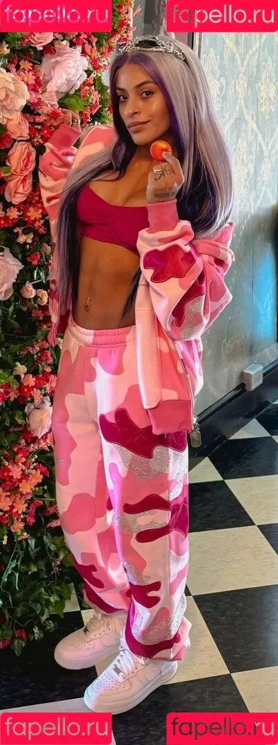 / Thea Trinidad / Zelina Vega / zelinavegawwe Onlyfans Photo Gallery 