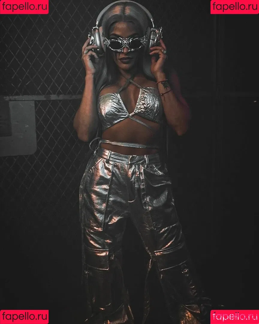 / Thea Trinidad / Zelina Vega / zelinavegawwe Onlyfans Photo Gallery 