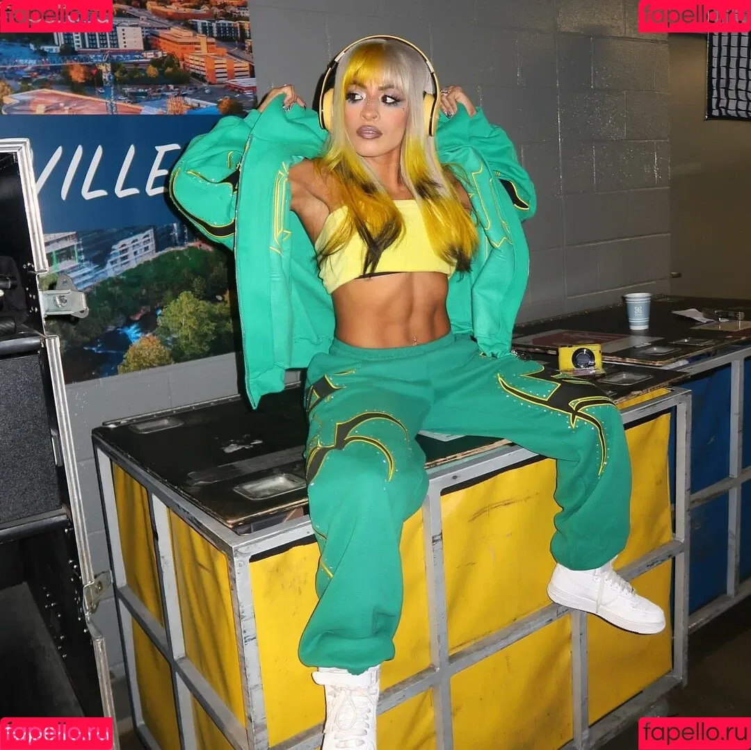 / Thea Trinidad / Zelina Vega / zelinavegawwe Onlyfans Photo Gallery 