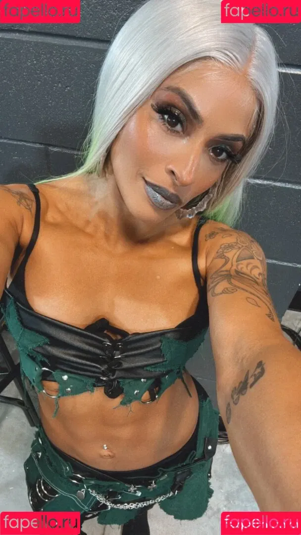 / Thea Trinidad / Zelina Vega / zelinavegawwe Onlyfans Photo Gallery 