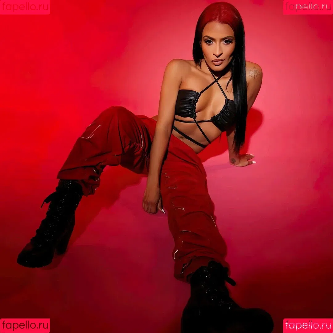 / Thea Trinidad / Zelina Vega / zelinavegawwe Onlyfans Photo Gallery 