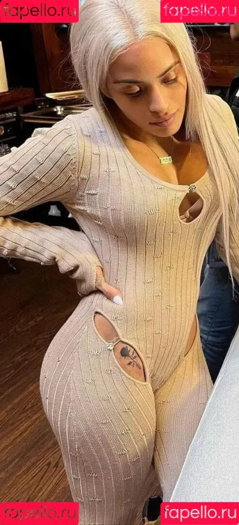 / Thea Trinidad / Zelina Vega / zelinavegawwe Onlyfans Photo Gallery 