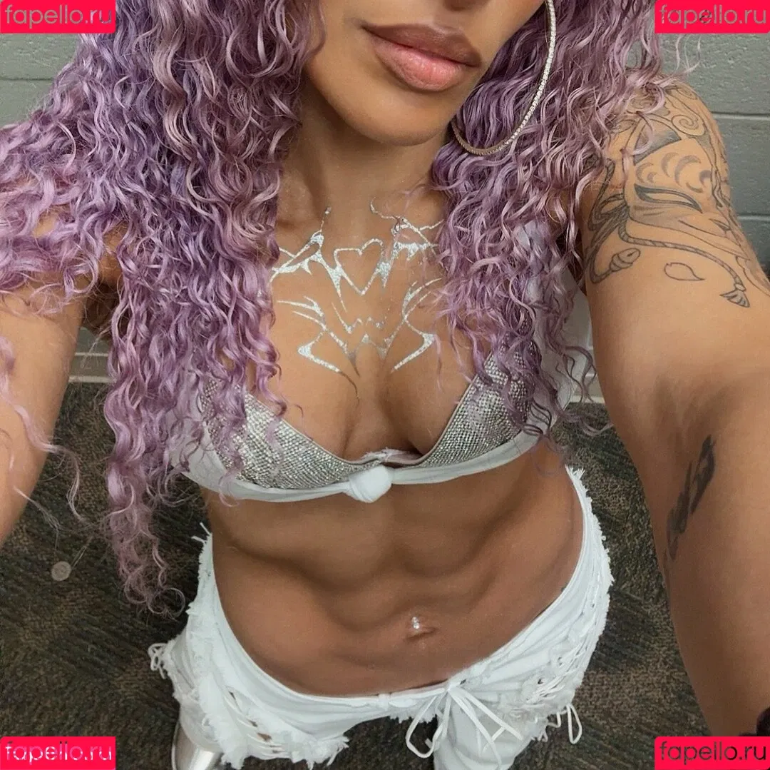 / Thea Trinidad / Zelina Vega / zelinavegawwe Onlyfans Photo Gallery 