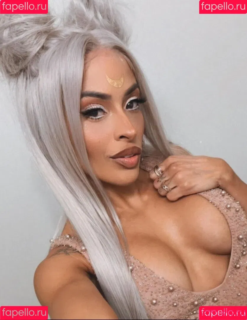 / Thea Trinidad / Zelina Vega / zelinavegawwe Onlyfans Photo Gallery 