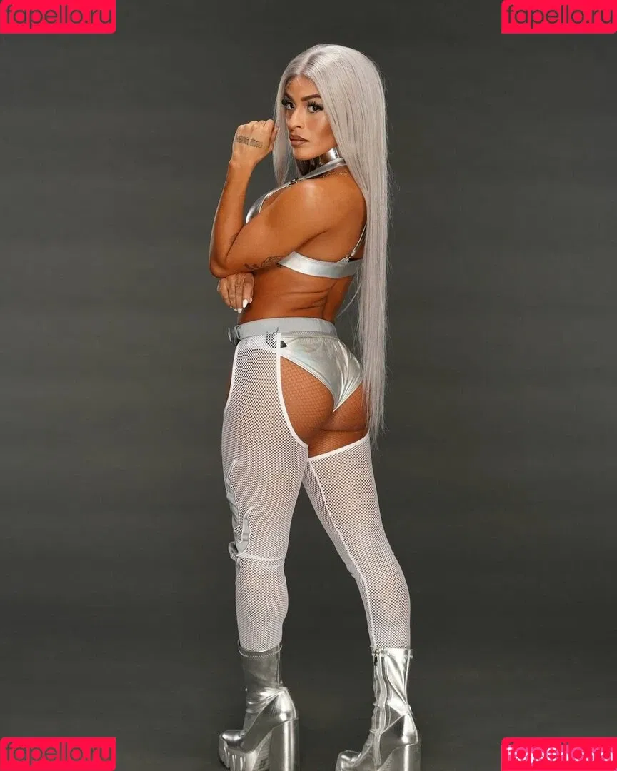 / Thea Trinidad / Zelina Vega / zelinavegawwe Onlyfans Photo Gallery 