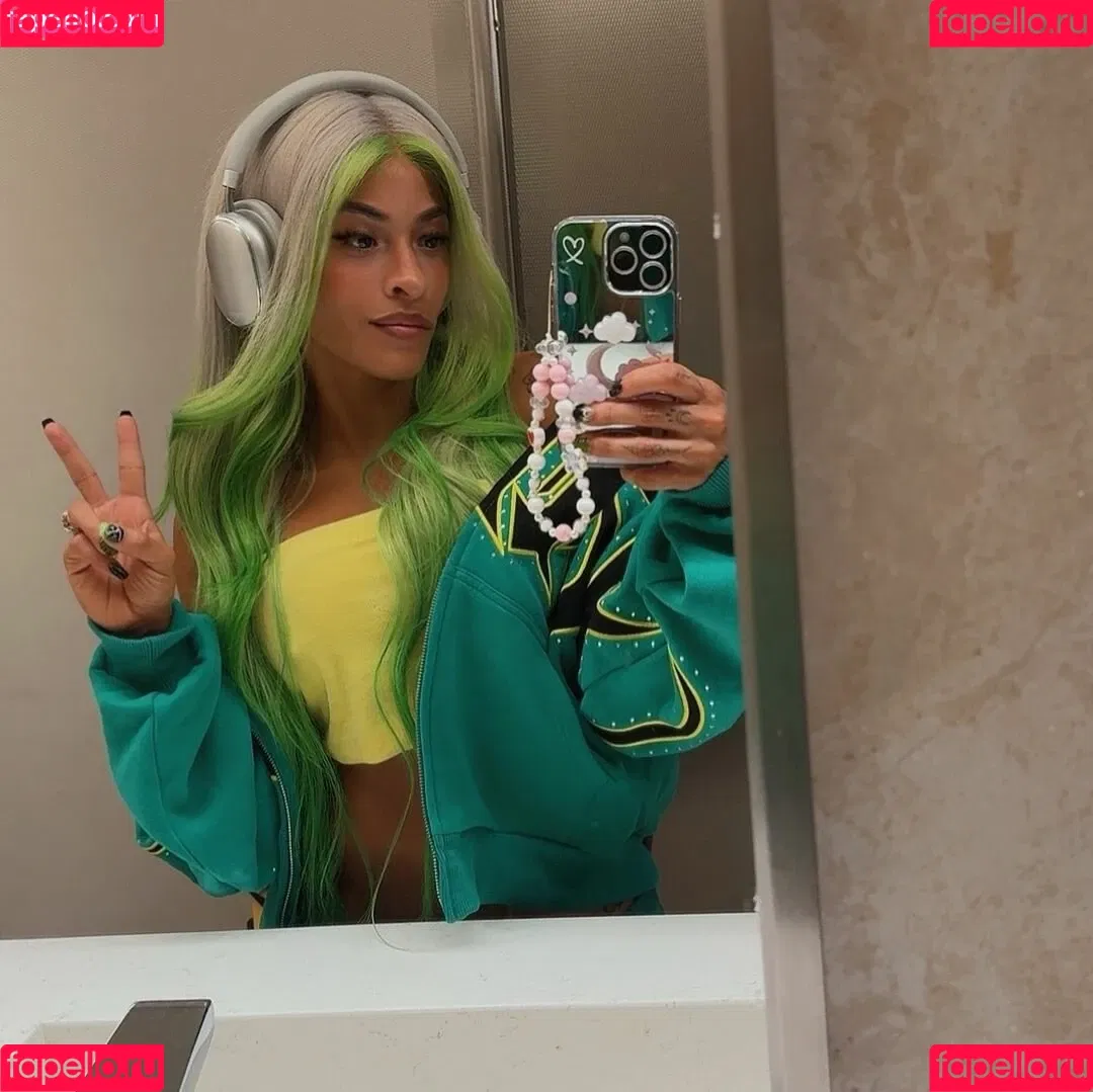 / Thea Trinidad / Zelina Vega / zelinavegawwe Onlyfans Photo Gallery 